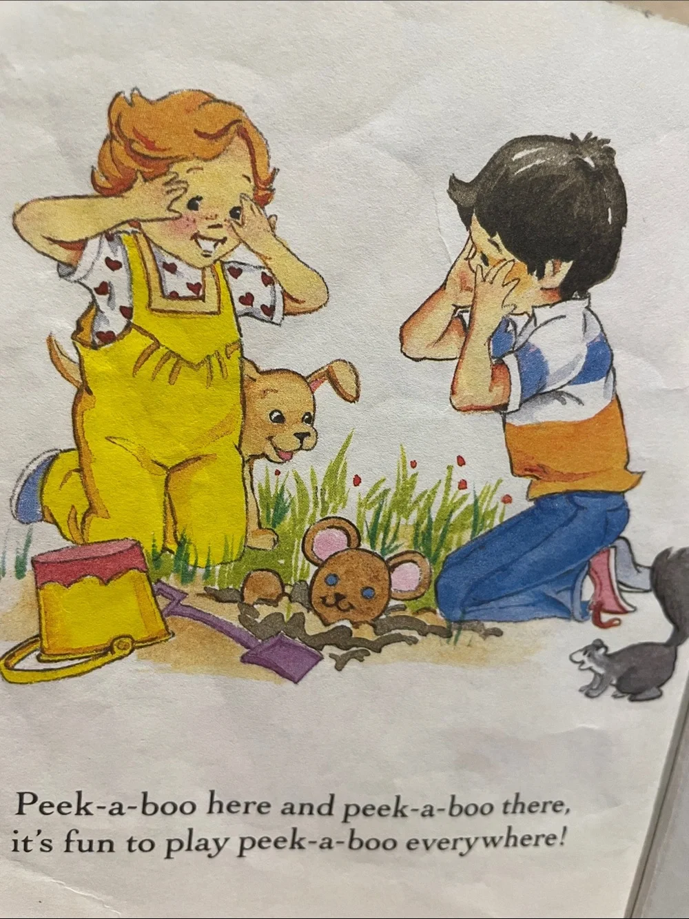 Let's Play Peek-a-Boo Board Book - Yellow & Green Cover